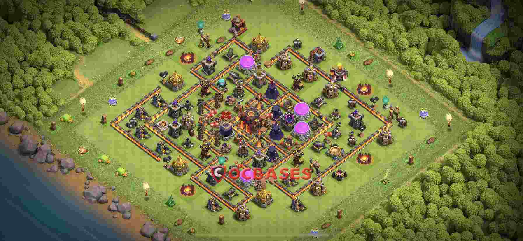 Town Hall 10 Base -hybrid – Layout id: rj9g9 base layout