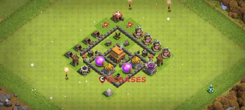 Town Hall 4 Base – Layout id: vvk87 base layout